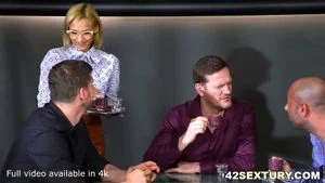 Watch from 0:00:34