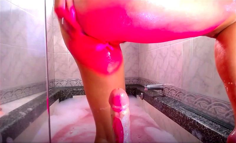 Latina sex bath Latina sex bath