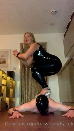 FEMDOM TRAMPLING HIGHT HEELS thumbnail