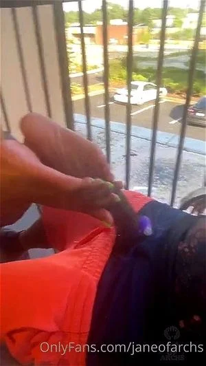 Watch from 0:04:31