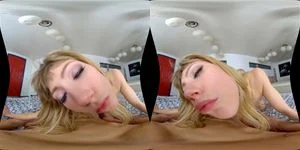 VR Petite thumbnail