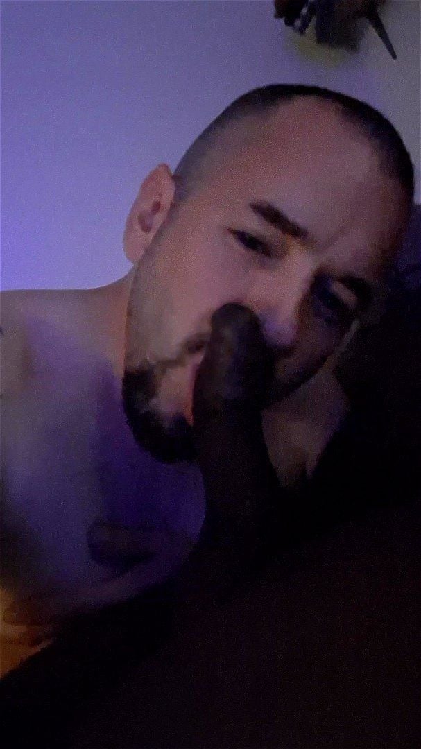 Sucking daddy dick