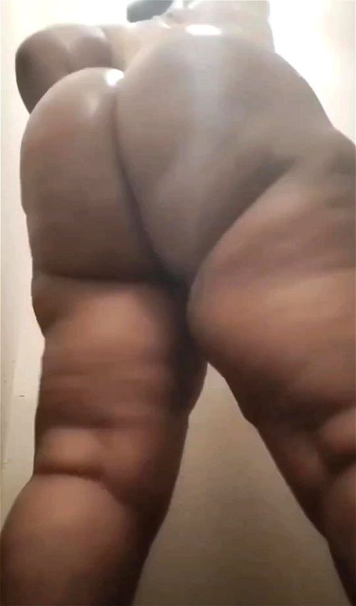 Huge Stuck out Booty thumbnail