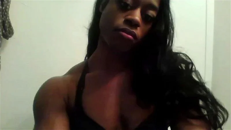 muscle chick cam muscle chick cam