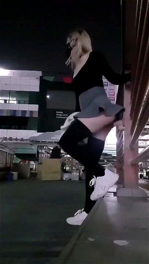 Watch from 0:00:18