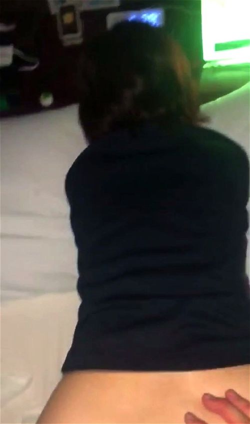 Reife Frau mit einem jungen Mann Porno Video - SpankBang