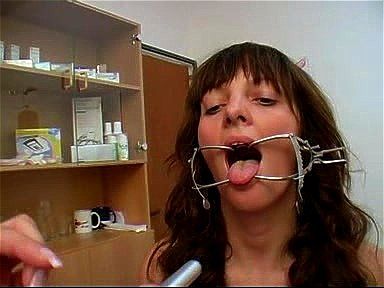 Watch Gyno-x Paula 