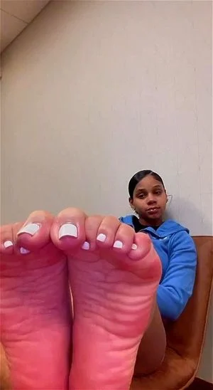 Scorpio Soles thumbnail