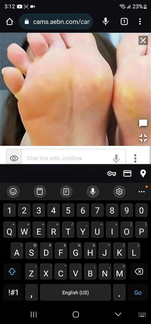 Camgirl shows her feet and watches me cum