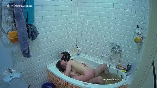 Couple bath sex: Cowgirl, Chaturbate & Cam Porn - SpankBang