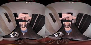 Kat Squirt VR thumbnail