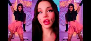 TIKTOK thumbnail