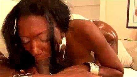 Nyomi Banks gets dicked