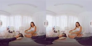 Alyssia Kent play with stepdad
