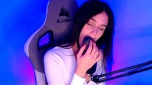Watch from 0:07:06