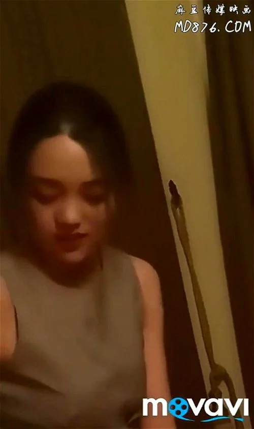 Watch Cute Chinese Girl Gives handjob to only her favorite customer -  Chinese, Handjob, Massage Porn - SpankBang