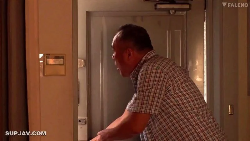 Now slurp up your ass juice... Now slurp up your ass juice...