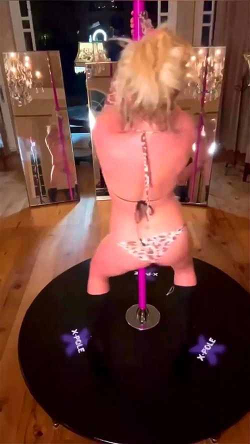 Britney Spears pole dancing to Closer by NIN