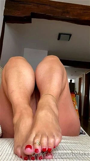 Joi feet thumbnail