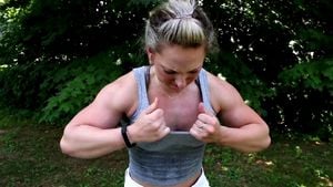 Beautiful biceps thumbnail