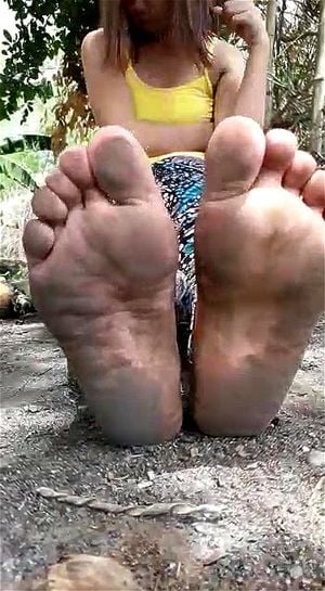 Public feet thumbnail