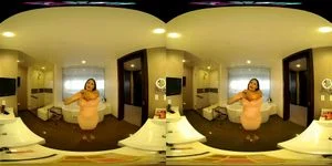 VR Latina thumbnail