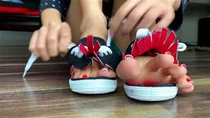 FEET thumbnail