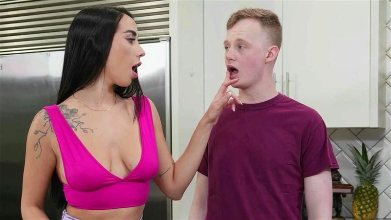 Big Ass Latina Wants a Young Cock Big Ass Latina Wants a Young Cock