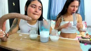 lesbians cam show thumbnail