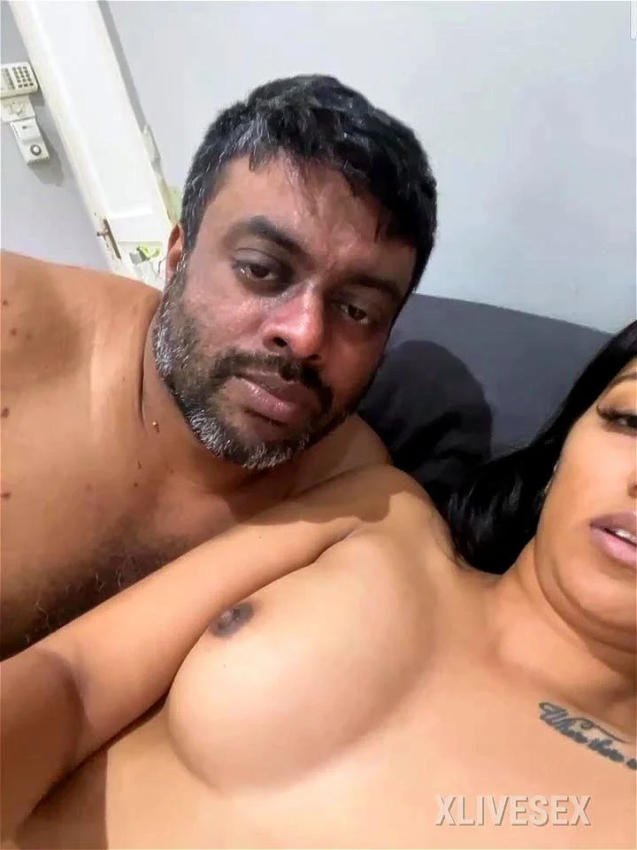 Beautiful Indian girl leting her ugly husband suck her nipples