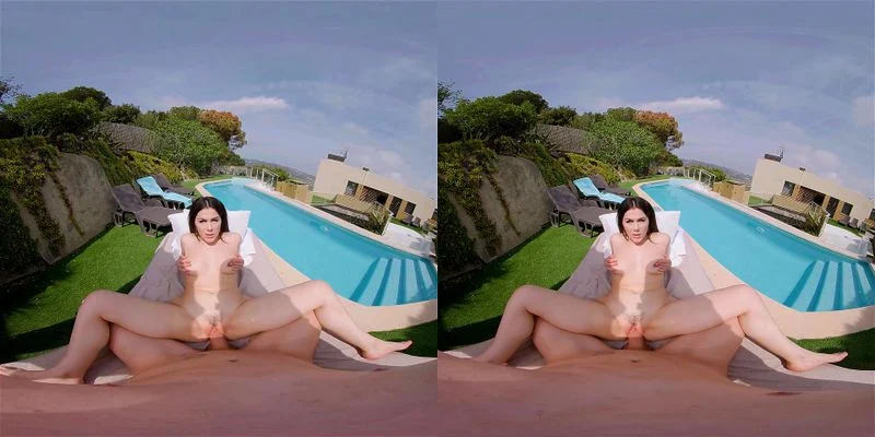 Clever Valentina Nappi Needs Sun Lotion On Her Curvy Body