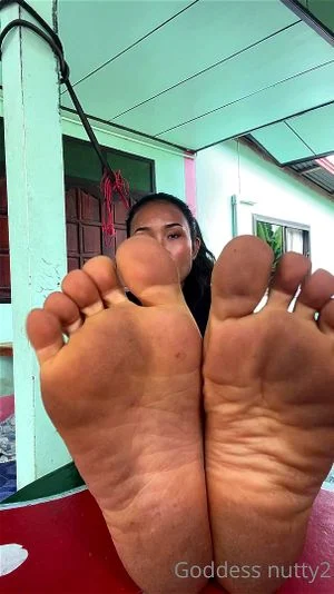 Foot asian thumbnail