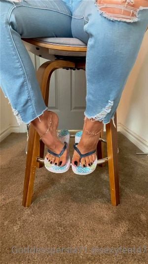 Feet thumbnail