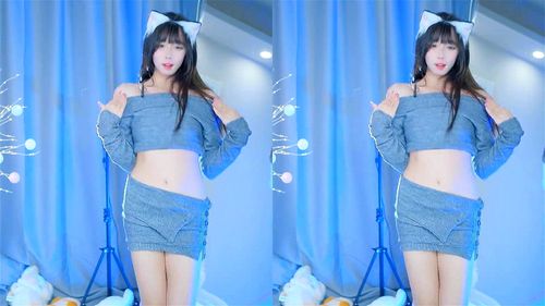 咬一口兔娘ovo 黏黏团子兔 裸舞 Like a Cat 2K 60FPS - 2K, 60Fps, Vr Porn - SpankBang