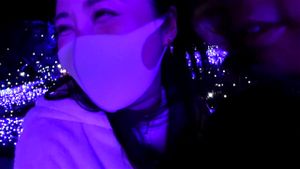 Watch from 0:03:33