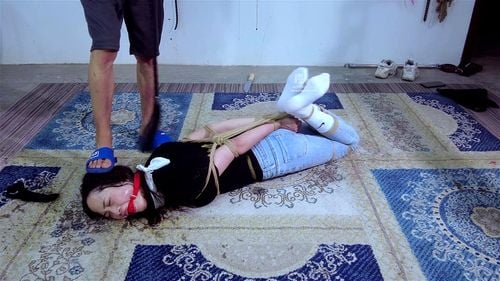 chinese bondage and tickle in white socks2