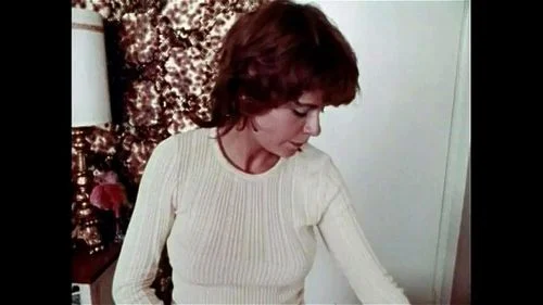 Mrs. Harris' Cavity (1974)