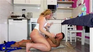 Amazon thumbnail