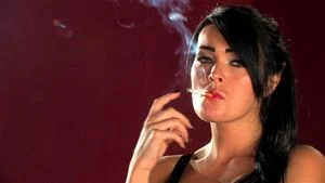 Smoking hot thumbnail