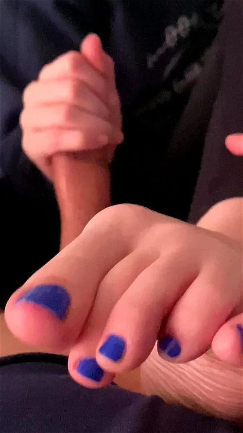 もう一人…彼女は素晴らしい エロ動画 - SpankBang