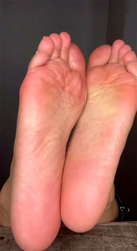 feets thumbnail