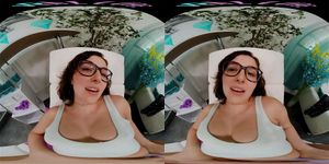 VR girl  thumbnail