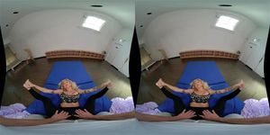 blonde milf thumbnail