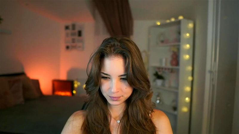 Super cute busty and booty teen webcam solo Super cute busty and booty teen webcam solo