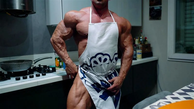 Sexy Bodybuilder 2