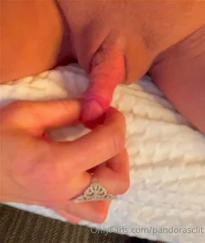 big clit thumbnail