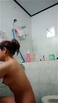 Watch ရေချိုးခန်းထဲရှယ်ဆွဲ Myanmar Bathroom  