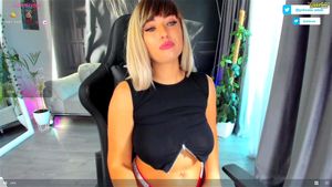 ALIESSIA thumbnail