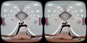 Vr cosplay thumbnail