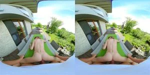 big thumbnail